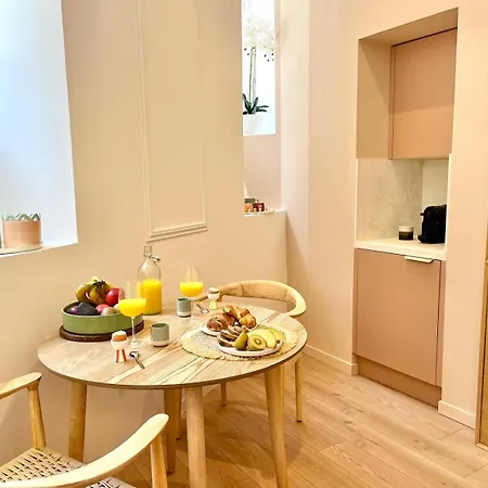 Le Borniol Apartment
